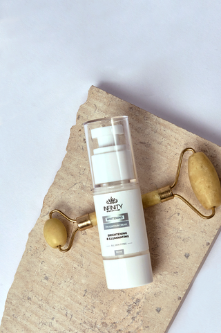 Infinity Whitening Eye Contour